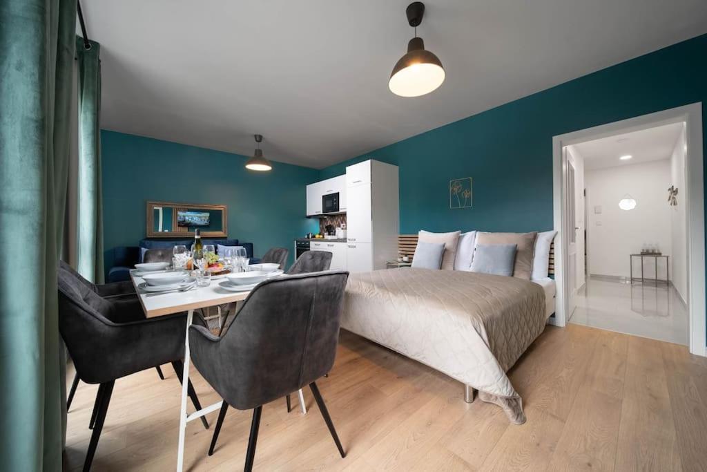 Appartamento Cavallo Deluxe Xl Balcony City Center Praga